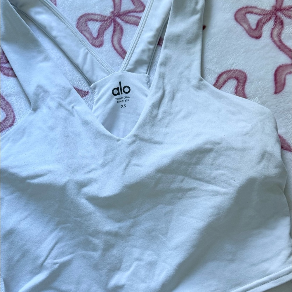 ALO Yoga Women's White Tank Top